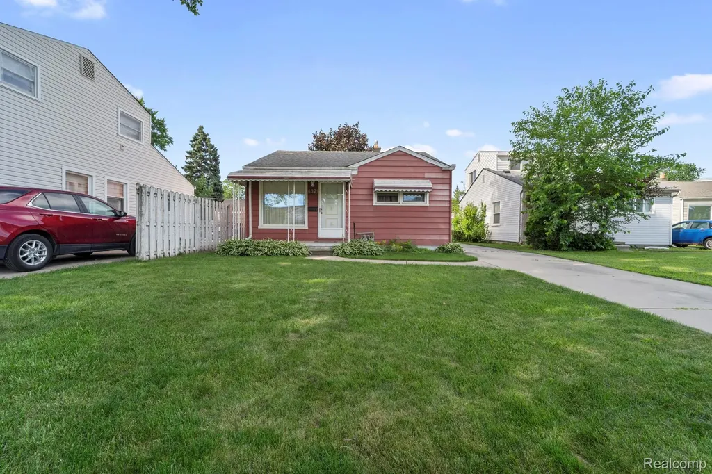 4321 S Dearborn Street Melvindale City MI 48122
