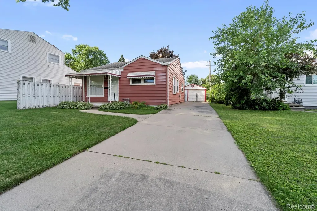 4321 S Dearborn Street Melvindale City MI 48122