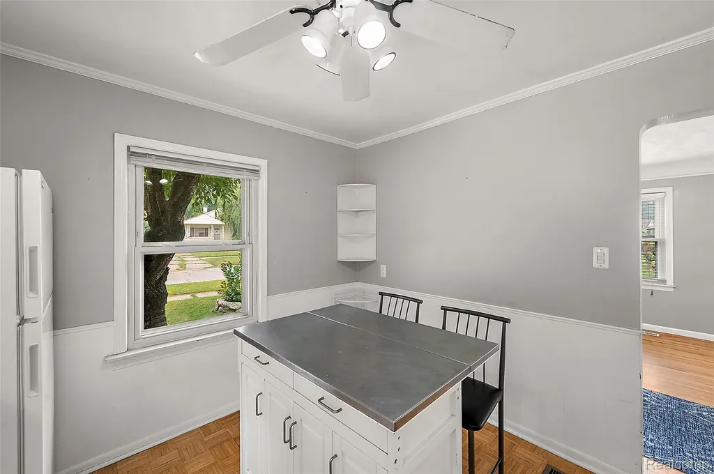 15464 Dixie Redford Charter Township MI 48239