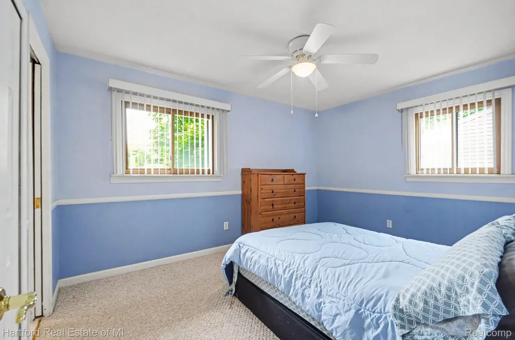 41131 S Mcmahon Circle Novi City MI 48375