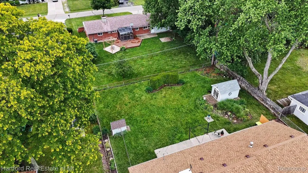41131 S Mcmahon Circle Novi City MI 48375