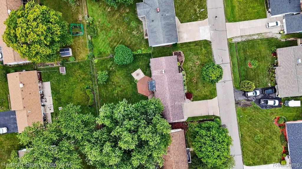 41131 S Mcmahon Circle Novi City MI 48375