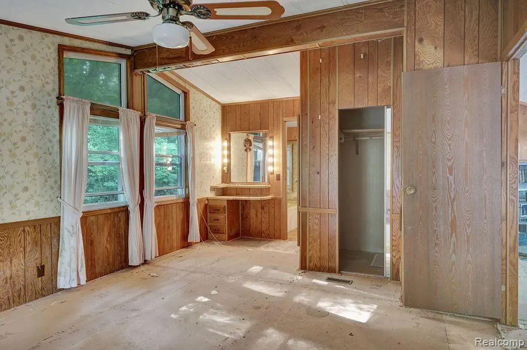 4137 Port Austin Road Lake Township MI 48725