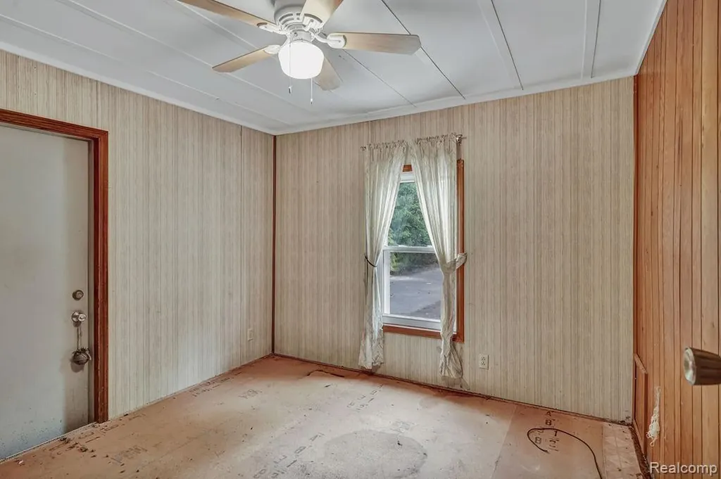 4137 Port Austin Road Lake Township MI 48725