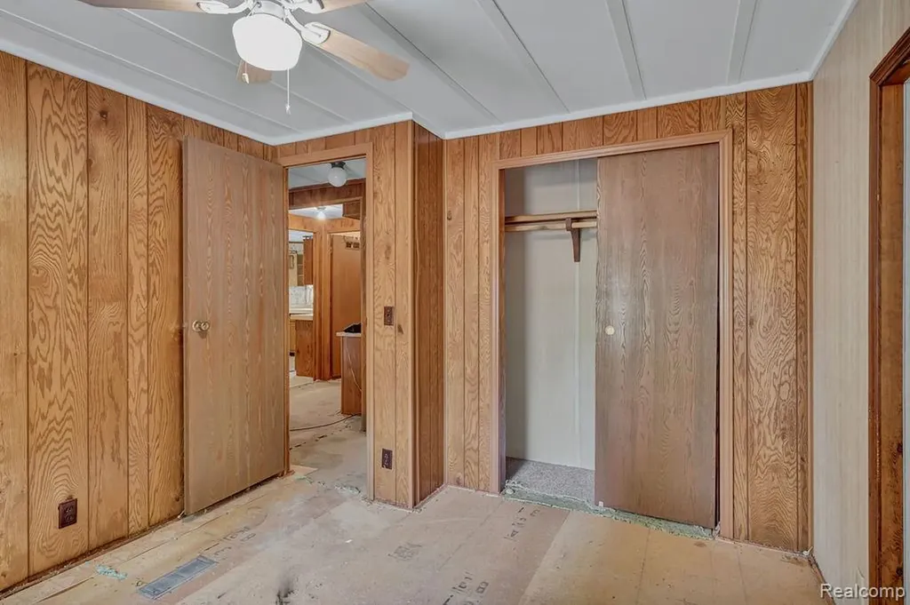 4137 Port Austin Road Lake Township MI 48725