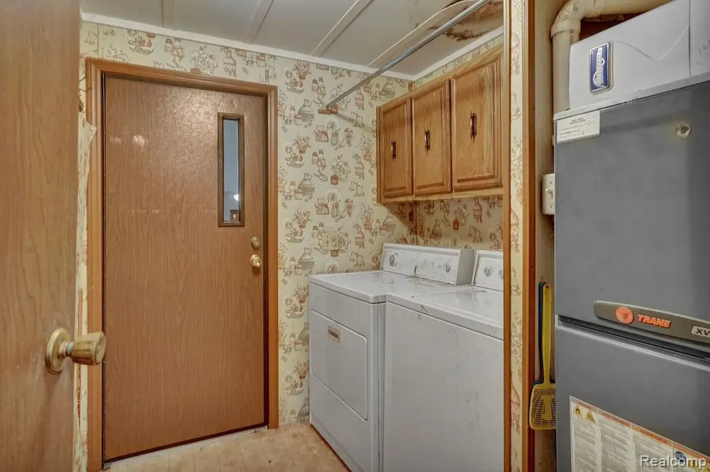 4137 Port Austin Road Lake Township MI 48725