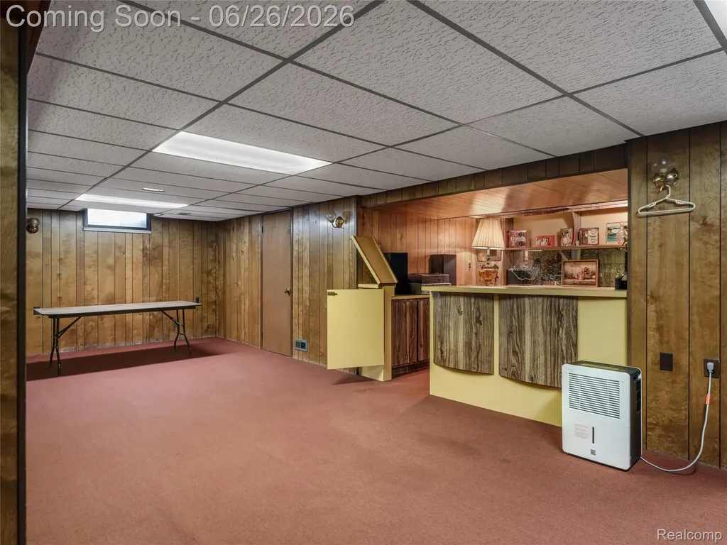 28506 Steele Drive Warren City MI 48088