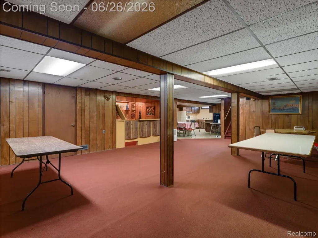 28506 Steele Drive Warren City MI 48088