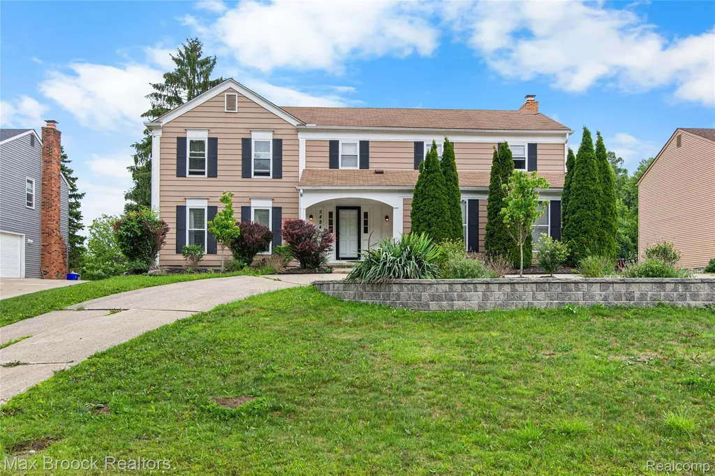 5484 Kingsfield Drive West Bloomfield Charter Township MI 48322
