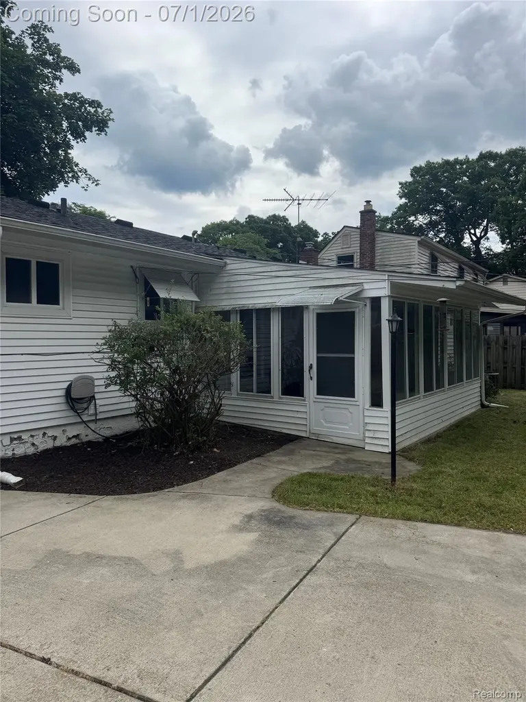 1103 Ravenwood Street Ann Arbor City MI 48103