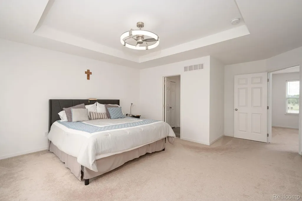 48904 Carnegie Way Macomb Township MI 48042