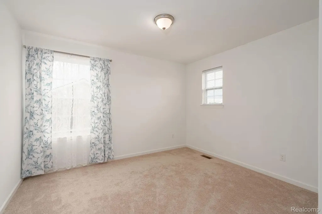 48904 Carnegie Way Macomb Township MI 48042