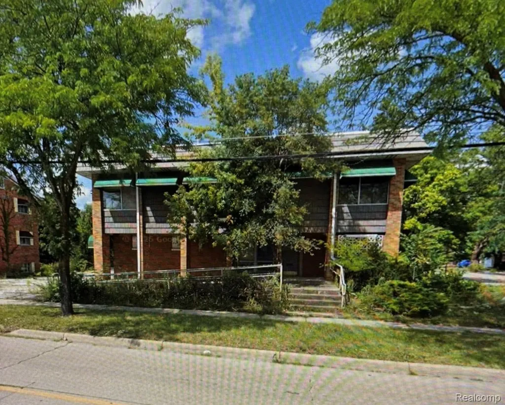 3604 Davenport Avenue Saginaw City MI 48602