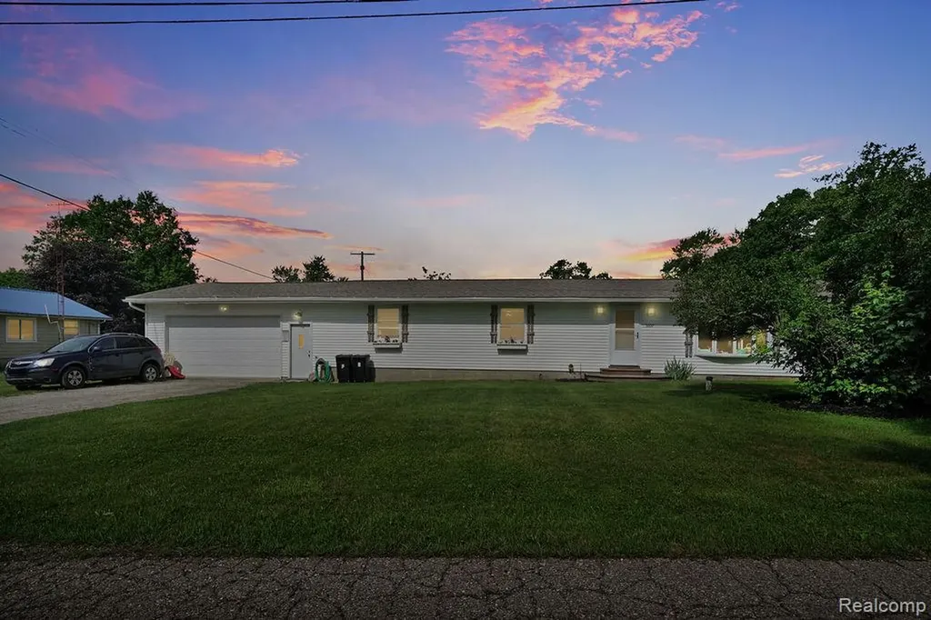 5607 Genesee Avenue Otter Lake Village MI 48464
