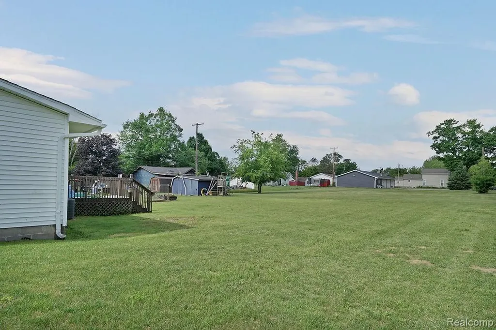5607 Genesee Avenue Otter Lake Village MI 48464