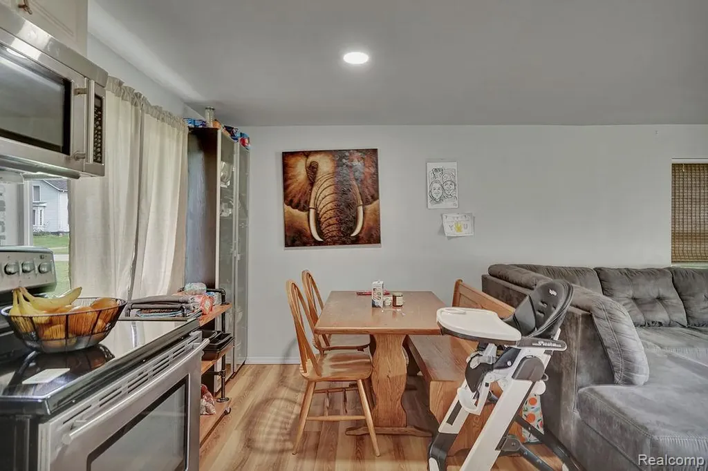 5607 Genesee Avenue Otter Lake Village MI 48464