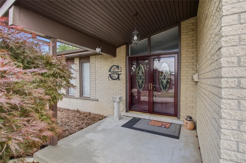 14137 Cranbrook Street Riverview City MI 48193