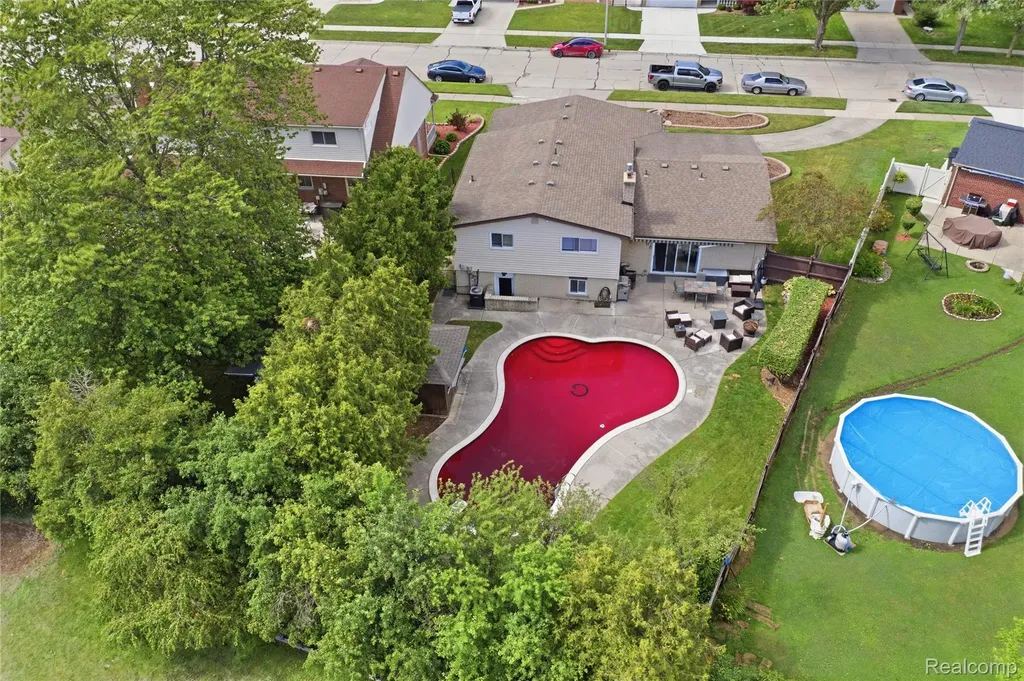 14137 Cranbrook Street Riverview City MI 48193