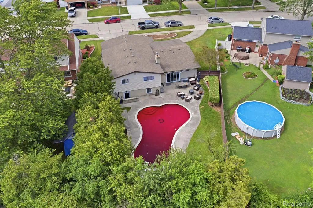14137 Cranbrook Street Riverview City MI 48193