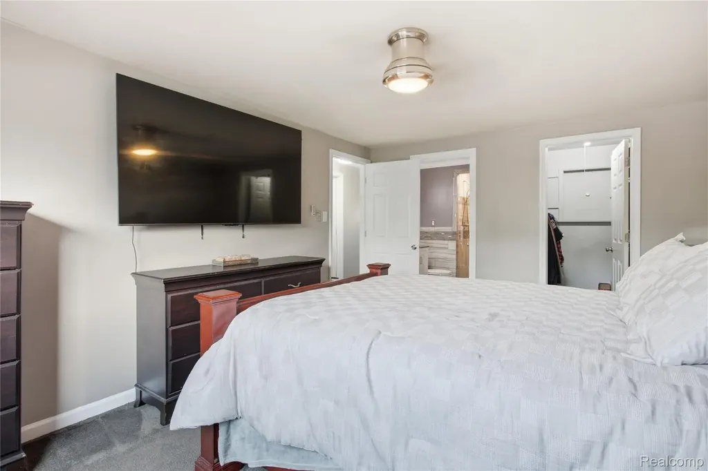 14137 Cranbrook Street Riverview City MI 48193