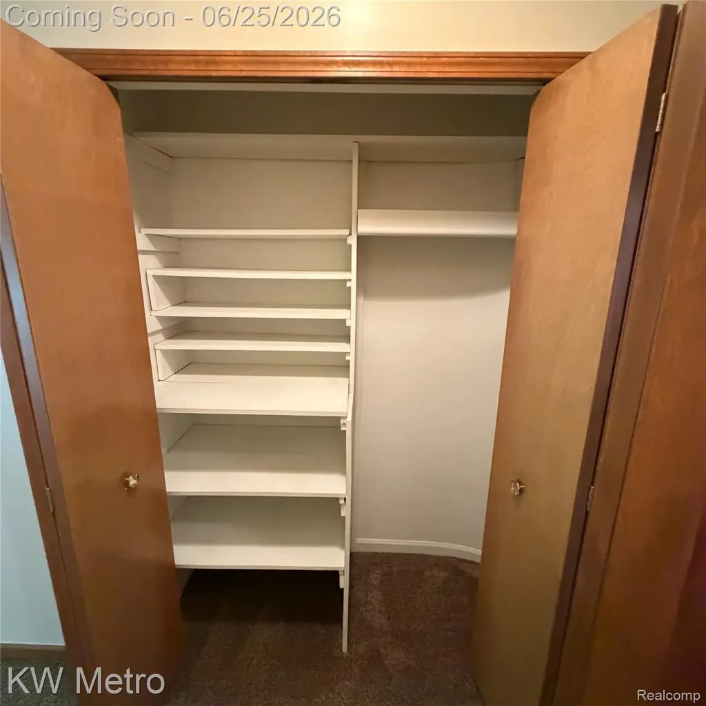 49429 Ferrisburg Court Shelby Charter Township MI 48315