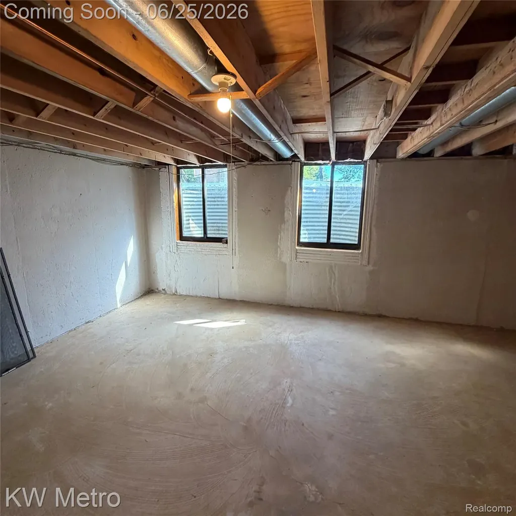 49429 Ferrisburg Court Shelby Charter Township MI 48315
