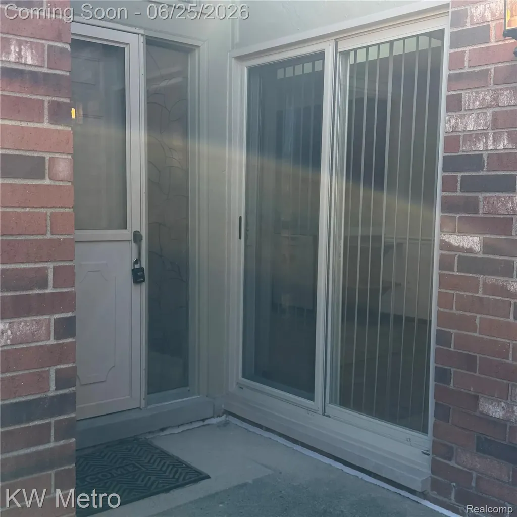 49429 Ferrisburg Court Shelby Charter Township MI 48315