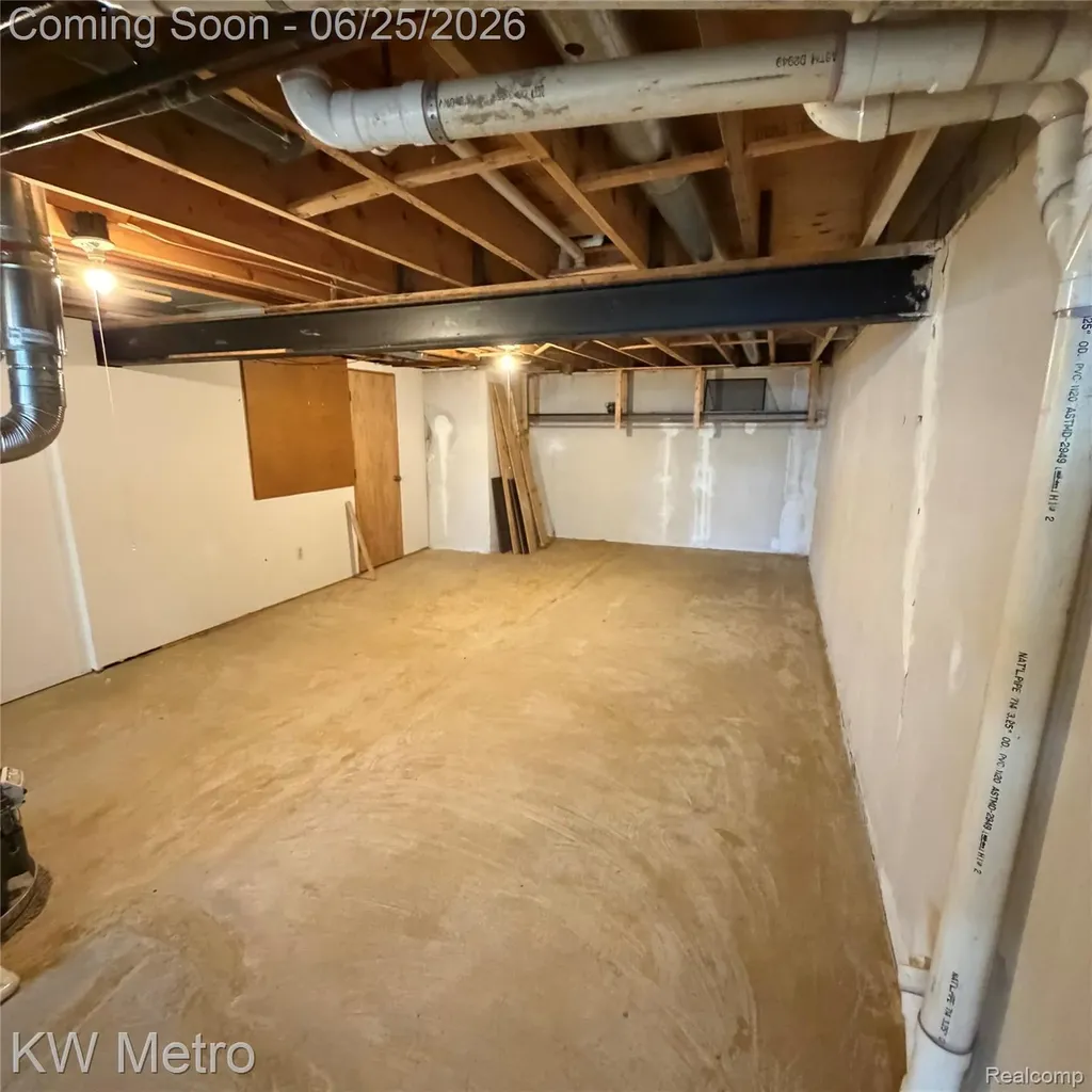 49429 Ferrisburg Court Shelby Charter Township MI 48315
