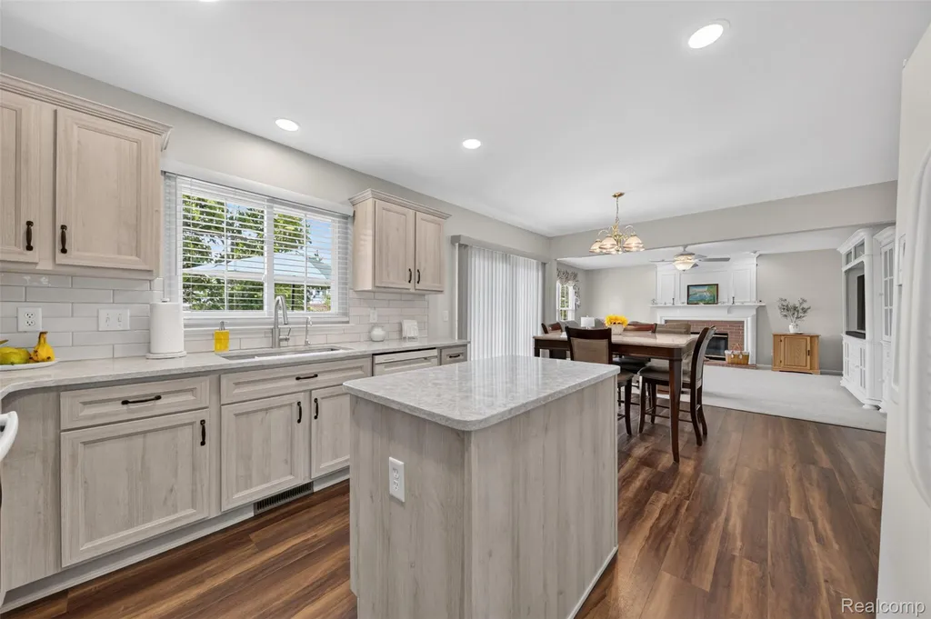 2290 Wooster Street Canton Charter Township MI 48188