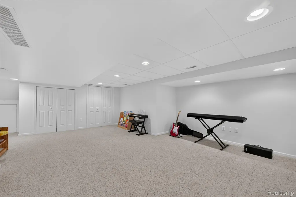 2290 Wooster Street Canton Charter Township MI 48188