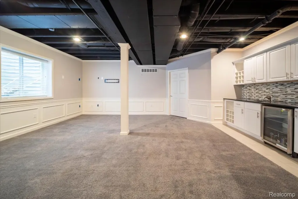 717 S Kenwood Avenue Royal Oak City MI 48067