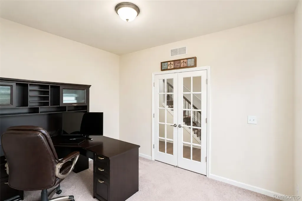 30081 Braeburn Street Lyon Charter Township MI 48165