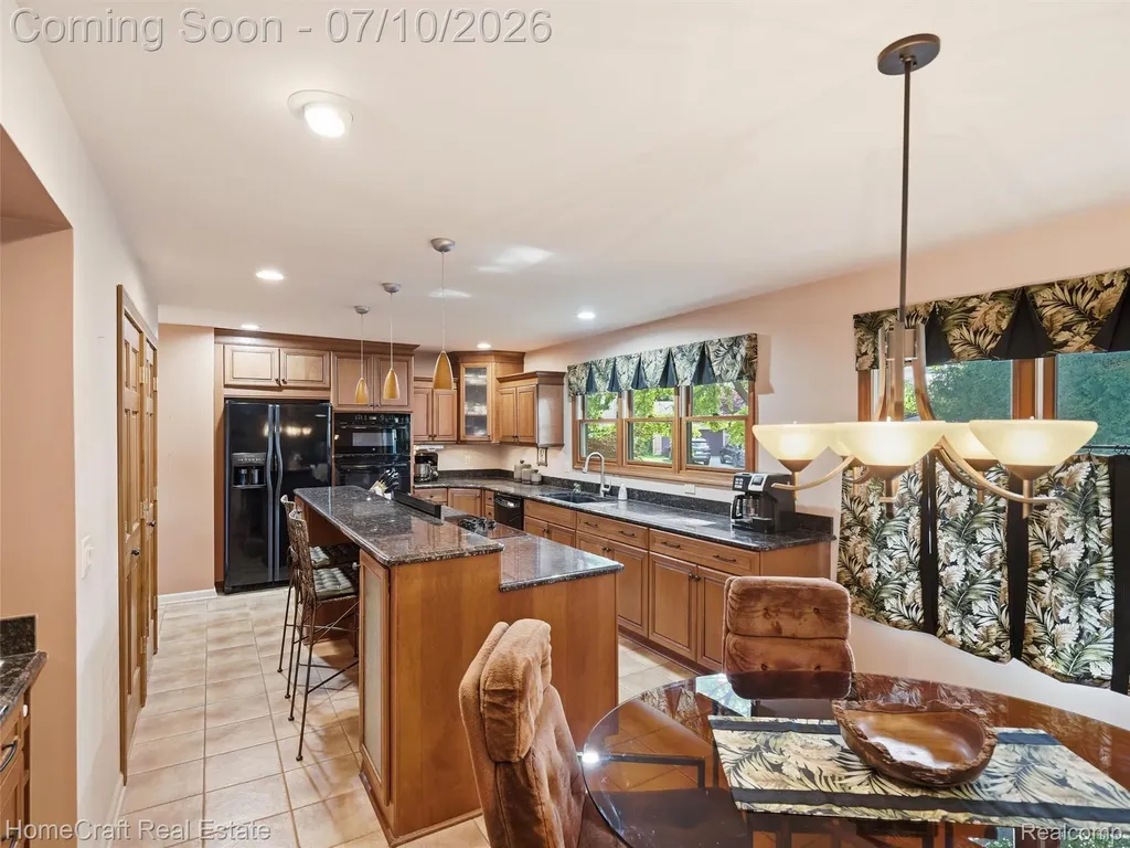 1744 Walnut Ridge Circle Canton Charter Township MI 48187