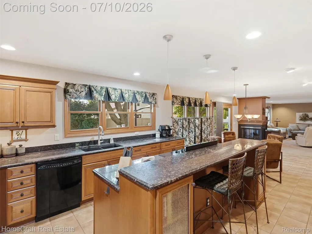1744 Walnut Ridge Circle Canton Charter Township MI 48187