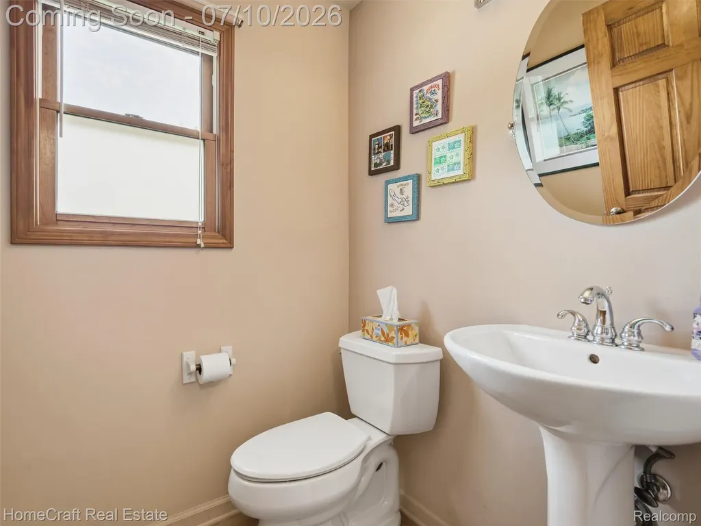 1744 Walnut Ridge Circle Canton Charter Township MI 48187