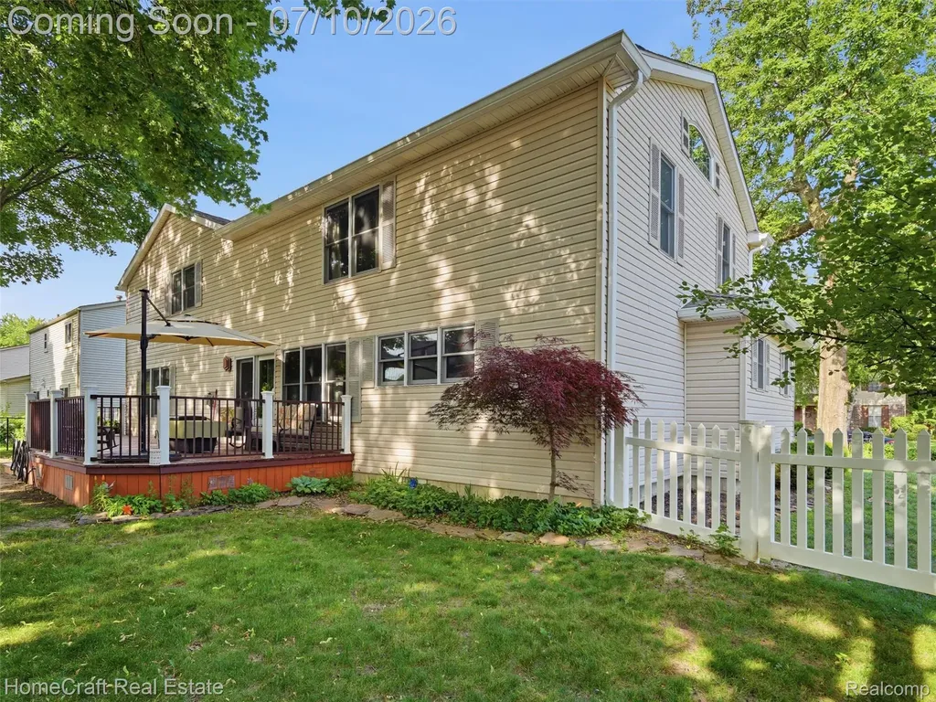 1744 Walnut Ridge Circle Canton Charter Township MI 48187