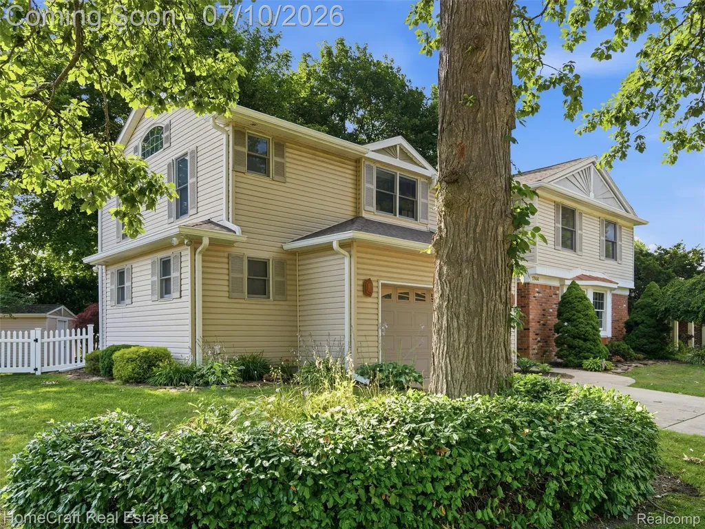 1744 Walnut Ridge Circle Canton Charter Township MI 48187