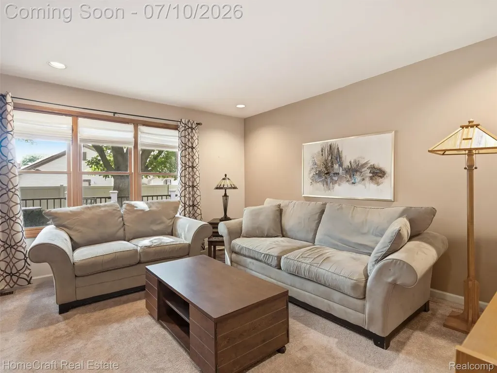 1744 Walnut Ridge Circle Canton Charter Township MI 48187