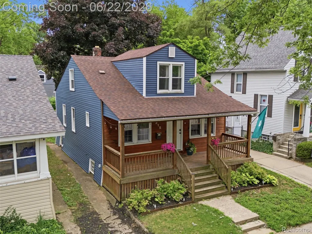 315 Leroy Street Ferndale City MI 48220