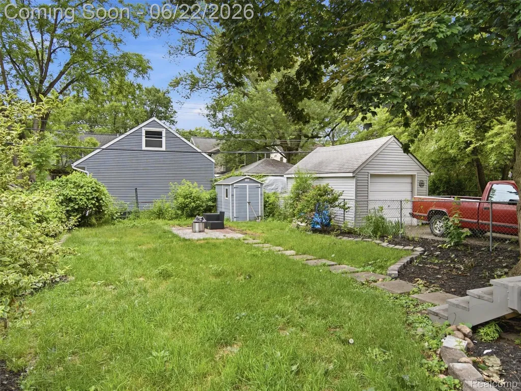 315 Leroy Street Ferndale City MI 48220