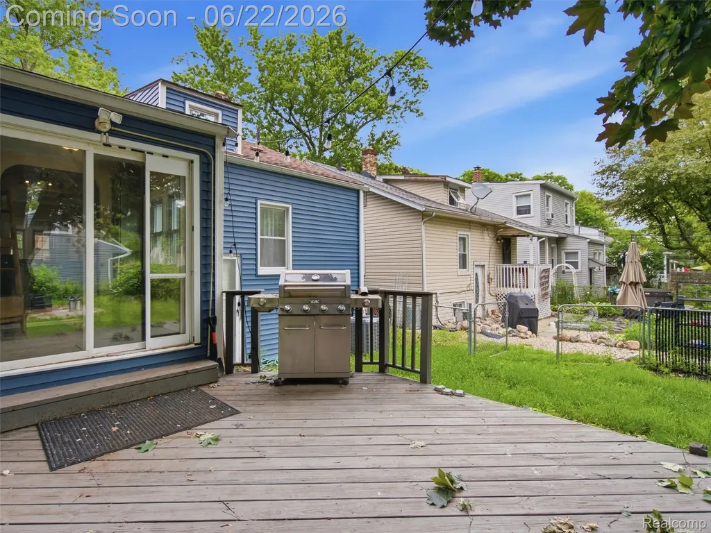 315 Leroy Street Ferndale City MI 48220