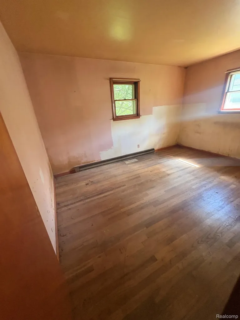 23301 Harrellson Street Macomb Township MI 48042