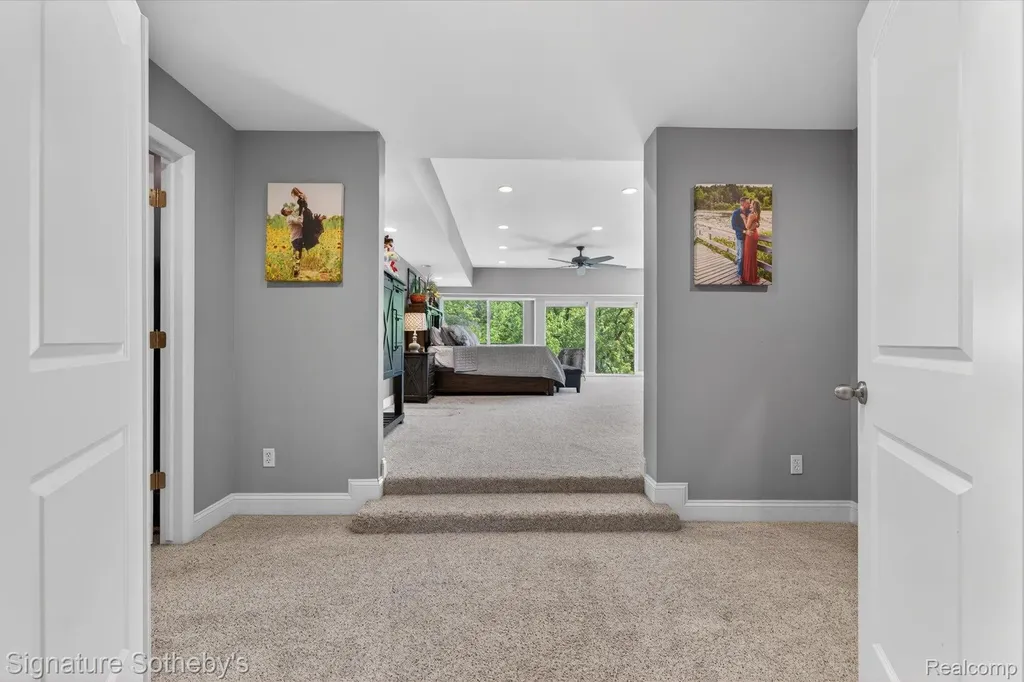 30650 Lahser Road Beverly Hills Village MI 48025