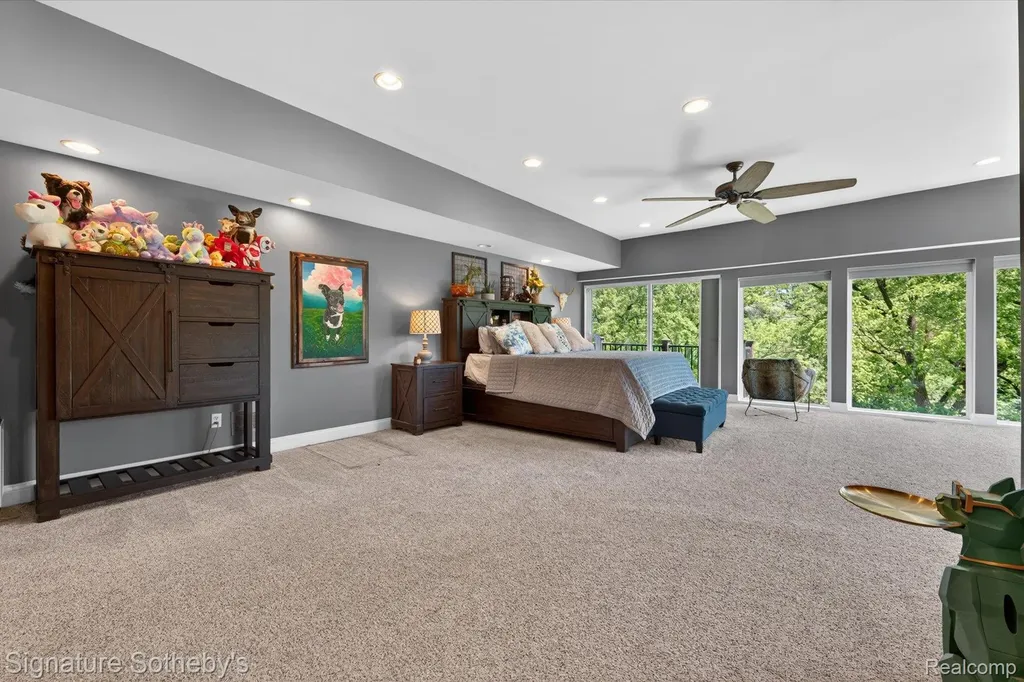 30650 Lahser Road Beverly Hills Village MI 48025