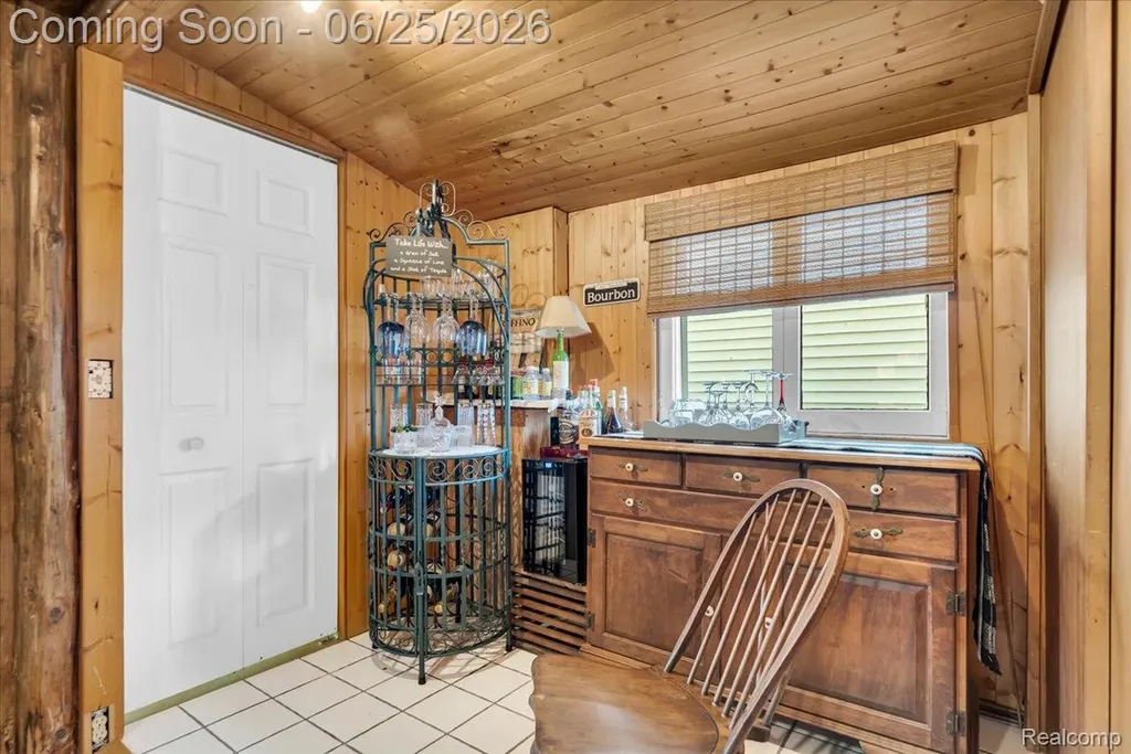 9905 Dixie Highway Ira Township MI 48023