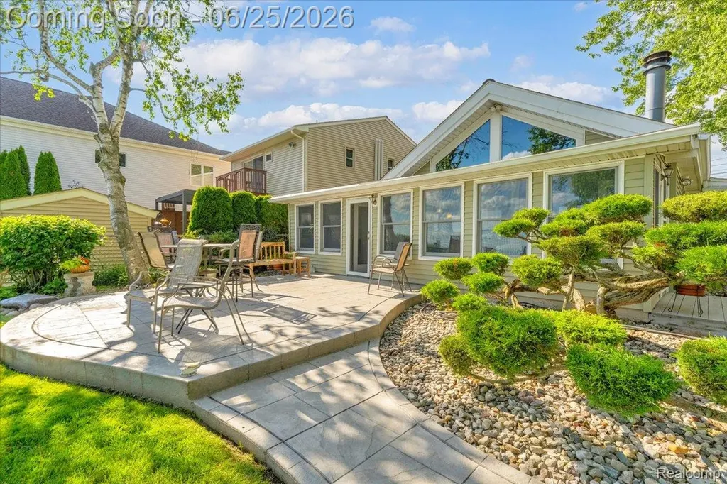9905 Dixie Highway Ira Township MI 48023