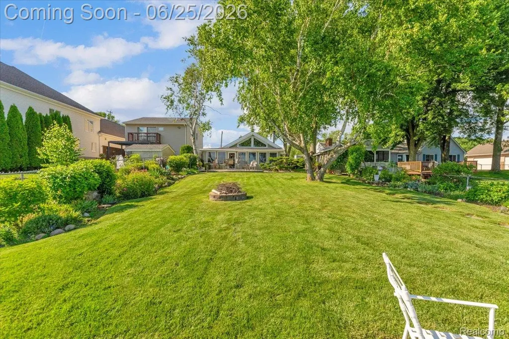 9905 Dixie Highway Ira Township MI 48023