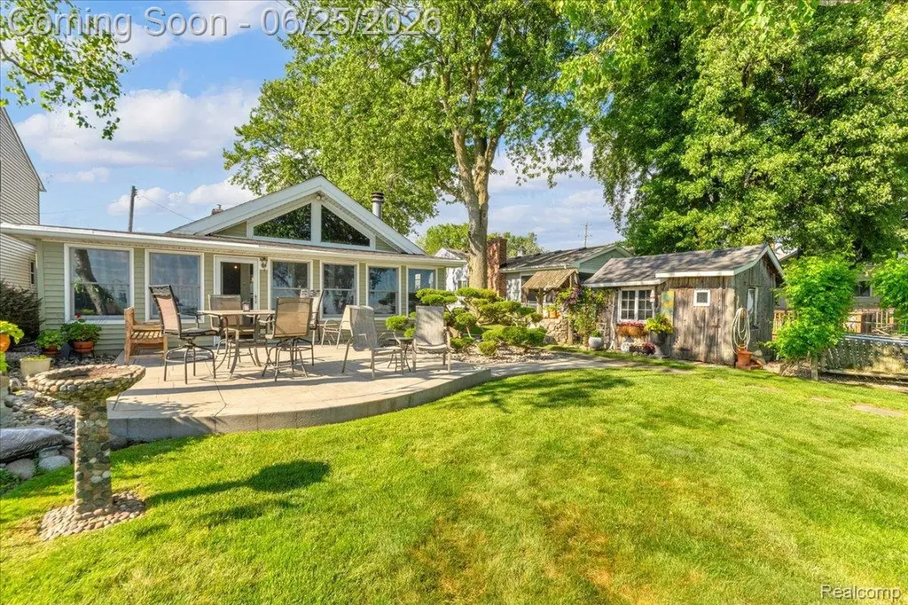 9905 Dixie Highway Ira Township MI 48023