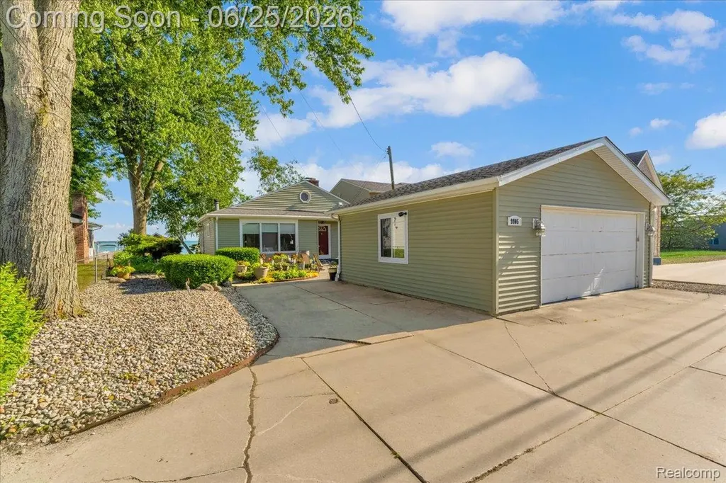 9905 Dixie Highway Ira Township MI 48023
