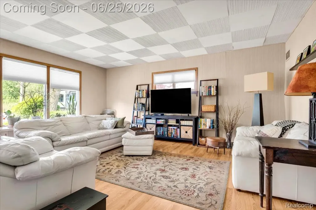 9905 Dixie Highway Ira Township MI 48023